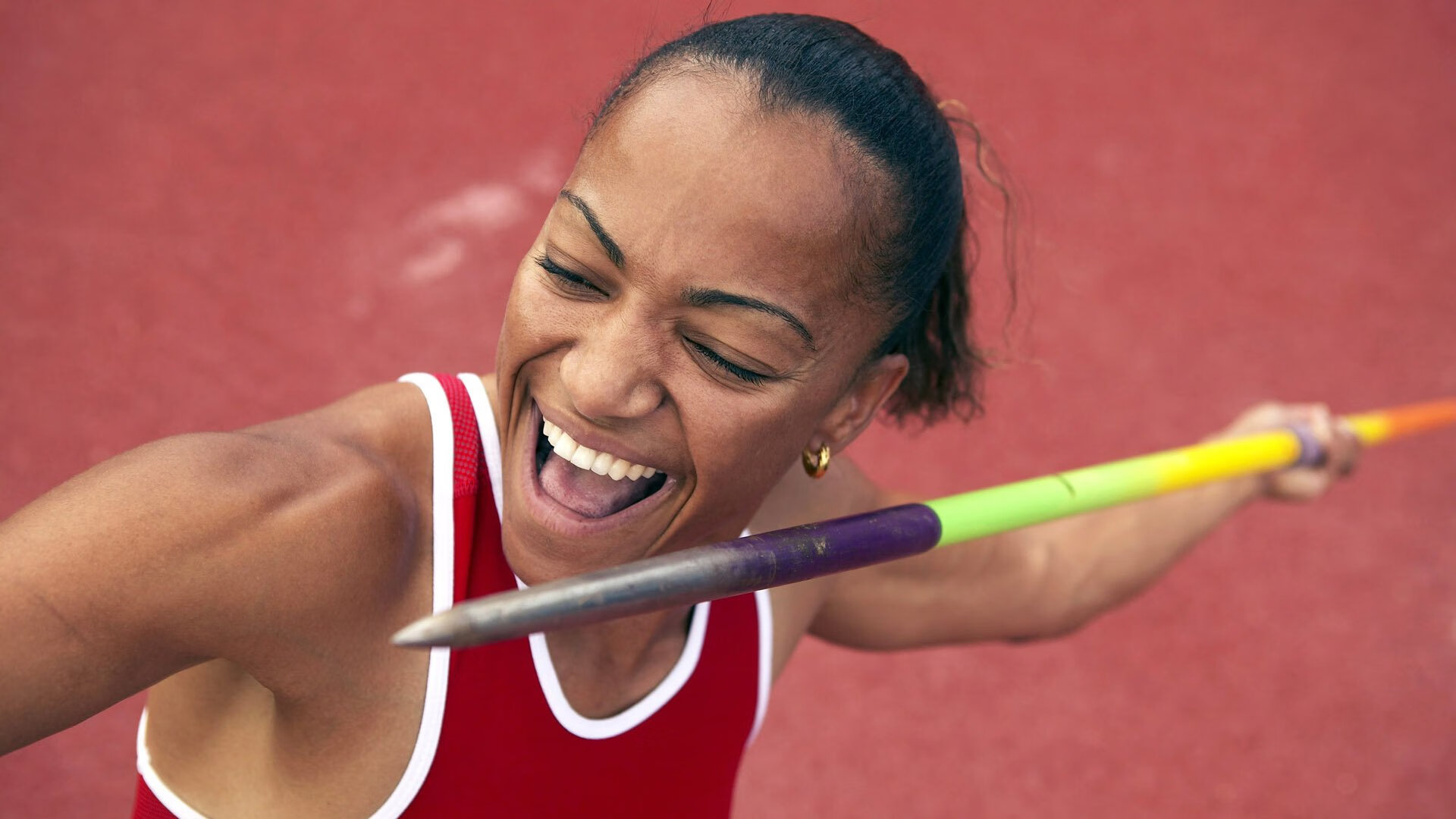 九游体育网站-关键封盖：李磊封阻对手最后冲击，稳住胜局！